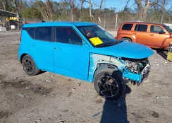 KNDJ33AU9P7193622: 44147677