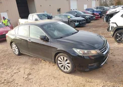 1HGCR2F74FA257931: 44147991