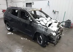 3C4NJDBB3KT836030: 44147209