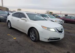 19UUA8F25BA006042: 44148955