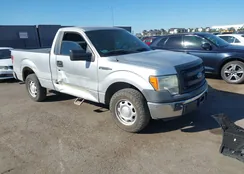 1FTMF1CM5EFA62082: 44149518