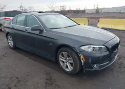 WBAXH5C52CDW10651: 44150478