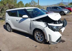 KNDJ23AU5P7862892: 44150327