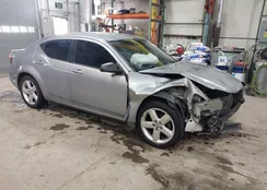 1C3CDZAB0DN530200: 44151515