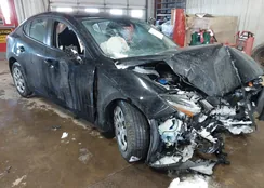 3MZBN1U72JM215527: 44151821