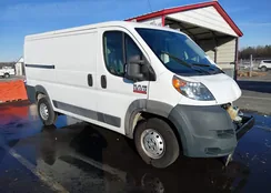 3C6TRVAG6FE502241: 44151889