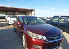 1HGCR2F81EA203008: 44152469