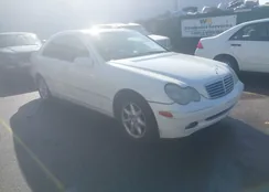 WDBRF81JX4F517514: 44155394