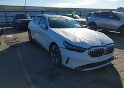 WBA43FJ06RCR53833: 44156139