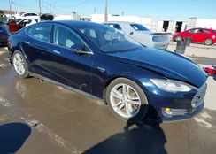 5YJSA1H10EFP31951: 44157700