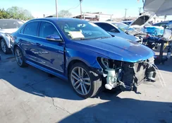 1VWDT7A32HC015102: 44158779