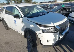 5N1DR3AAXRC275947: 44158832