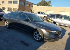 1HGCY1F2XPA043125: 44158920