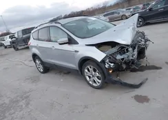 1FMCU9H93DUD67073: 44159922