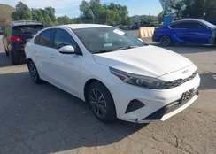 3KPF24AD2NE503749: 44160700