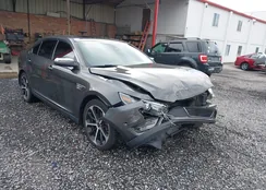 1FAHP2F86GG100070: 44161911