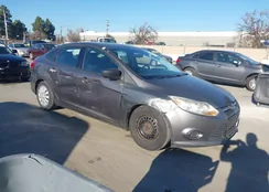 1FADP3E27DL176756: 44162761