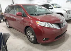 5TDYK3DC0FS650875: 44163795