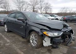 3FA6P0LUXLR219997: 44163320