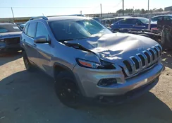 1C4PJLCB5JD565431: 44163362