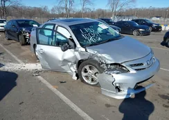 2T1BU4EE8BC710006: 44166465