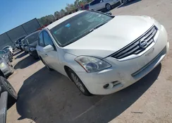 1N4AL2APXBN475928: 44166314