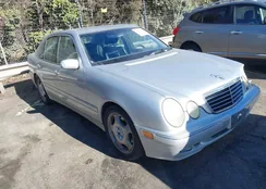 WDBJF70J42B447540: 44167605