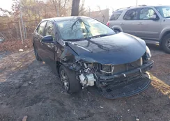 2T1BURHE4FC476977: 44167072