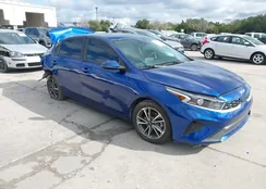 3KPF24ADXPE580761: 44167261