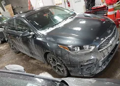 3KPF24AD1KE110143: 44168092