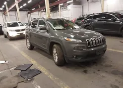 1C4PJMCS3HW658517: 44169176