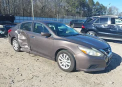 1N4AL3AP5GN304808: 44170378