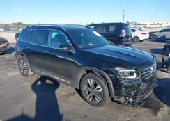 W1N4M4HB1SW421737: 44171448