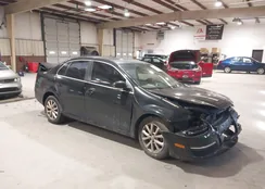 3VWRX7AJXAM032601: 44171818