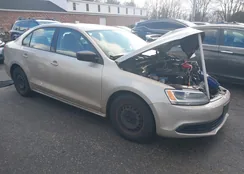 3VW2K7AJ3CM466510: 44171042