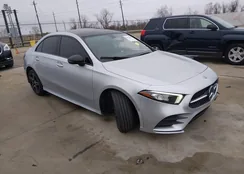 W1K3G4FB7LJ219034: 44173827