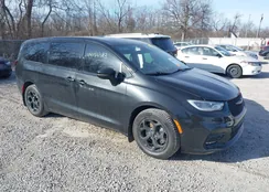 2C4RC1S72NR215908: 44173383