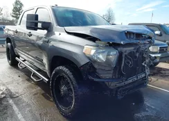 5TFDW5F11FX464573: 44175208