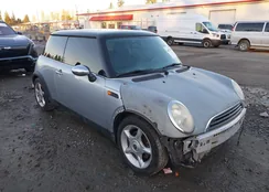 WMWRC33516TK94083: 44176066