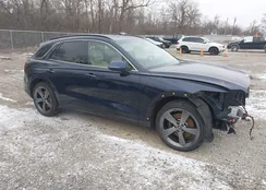 KMUMCDTCXNU042078: 44177437