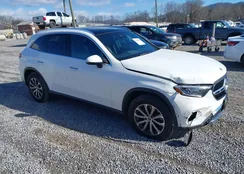 W1NKM4HB6RF220952: 44178450