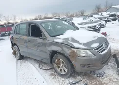 WVGAV7AX9AW520928: 44178238