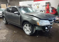 1C3CDZCBXDN590353: 44179555