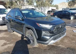 2T3J1RFV4NW275110: 44179815