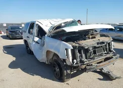 1GNLC2E04BR182526: 44179917