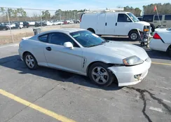 KMHHM65DX6U204100: 44179958