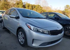 3KPFK4A75HE090224: 44179136