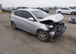 KMHCU5AE3CU015027: 44181891