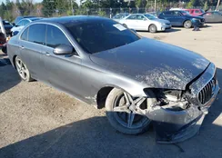 WDDZF4KB1HA049554: 44182473