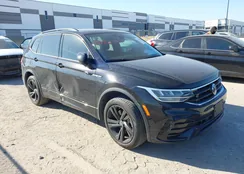 3VVCB7AX5RM115653: 44182797